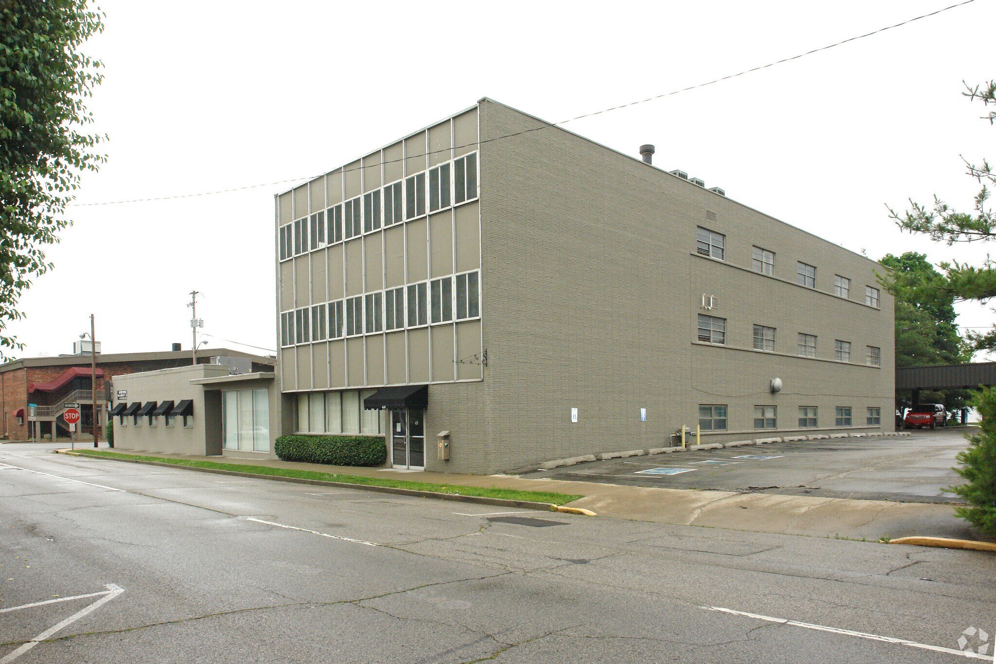 426 Bank St, New Albany, IN for sale Primary Photo- Image 1 of 1