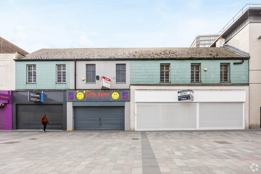 259-261 High St W, Sunderland for lease - Building Photo - Image 2 of 5