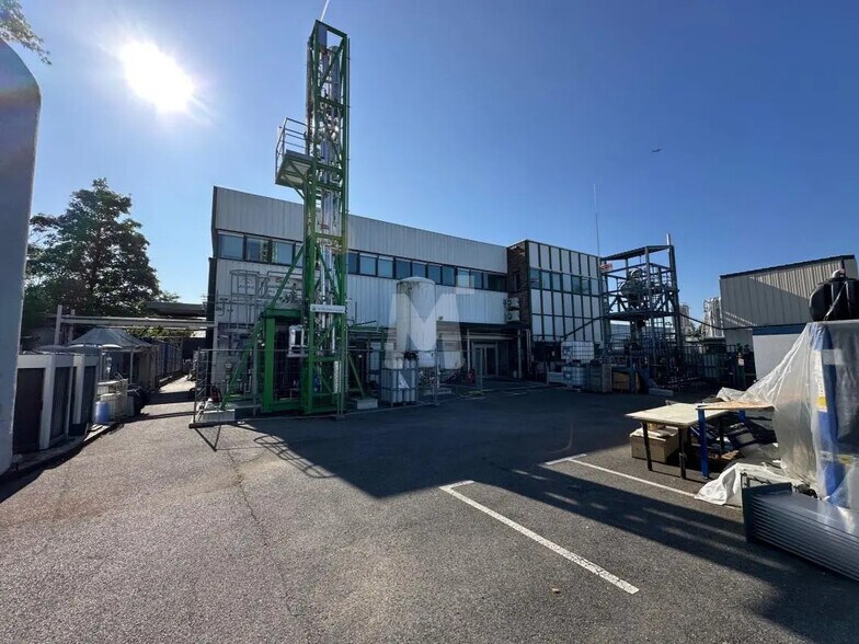 Flex in Palaiseau for lease - Building Photo - Image 2 of 7