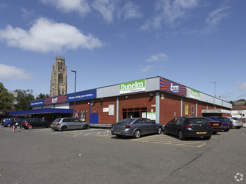 4-5 Lawrence Ln, Boston for lease - Building Photo - Image 2 of 5