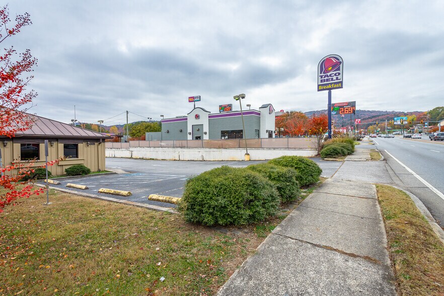 1505 W Walnut Ave, Dalton, GA 30720 Retail for Sale