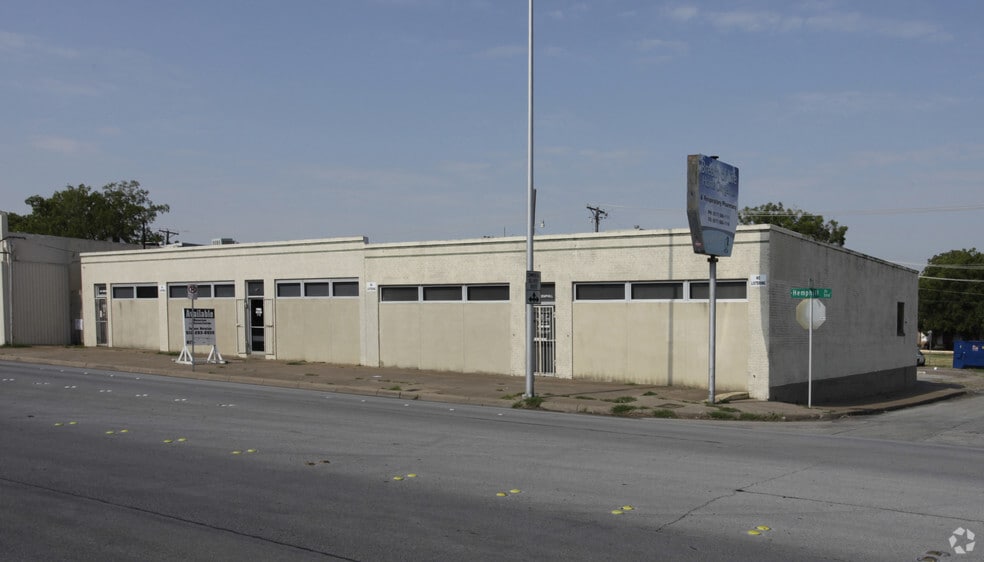 550-558 Hemphill St, Fort Worth, TX for lease - Building Photo - Image 2 of 7