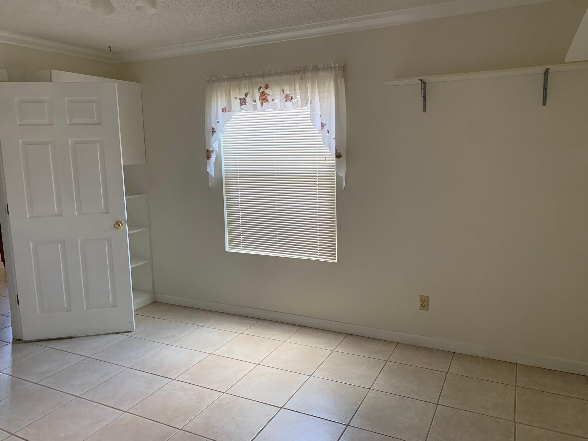 2819 N Bagdad Rd, Leander, TX 78641 Flex for Sale