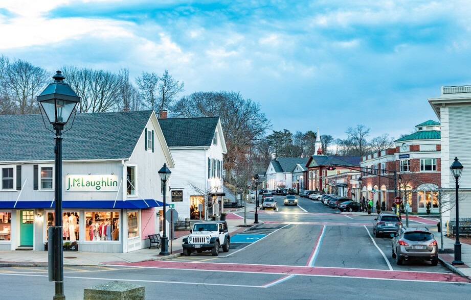 31-35 Main St, Hingham, MA for lease - Building Photo - Image 1 of 11