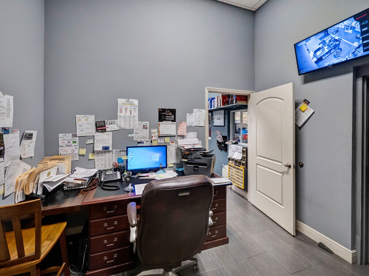 102 W Wetherbee Rd, Orlando, FL 32824