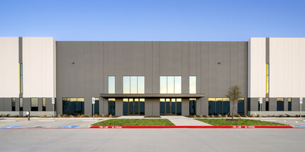 3101 NW Centre Drive, Fort Worth, TX for lease Building Photo- Image 2 of 5