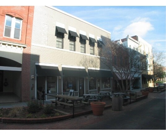 111 W Main St, Salisbury, MD for sale Primary Photo- Image 1 of 1