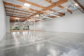 125-155 Nicholson Ln, San Jose, CA for lease Interior Photo- Image 2 of 7