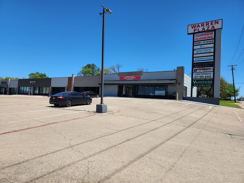 8703-8743 Bedford Euless Rd, Hurst, TX for lease - Building Photo - Image 2 of 6