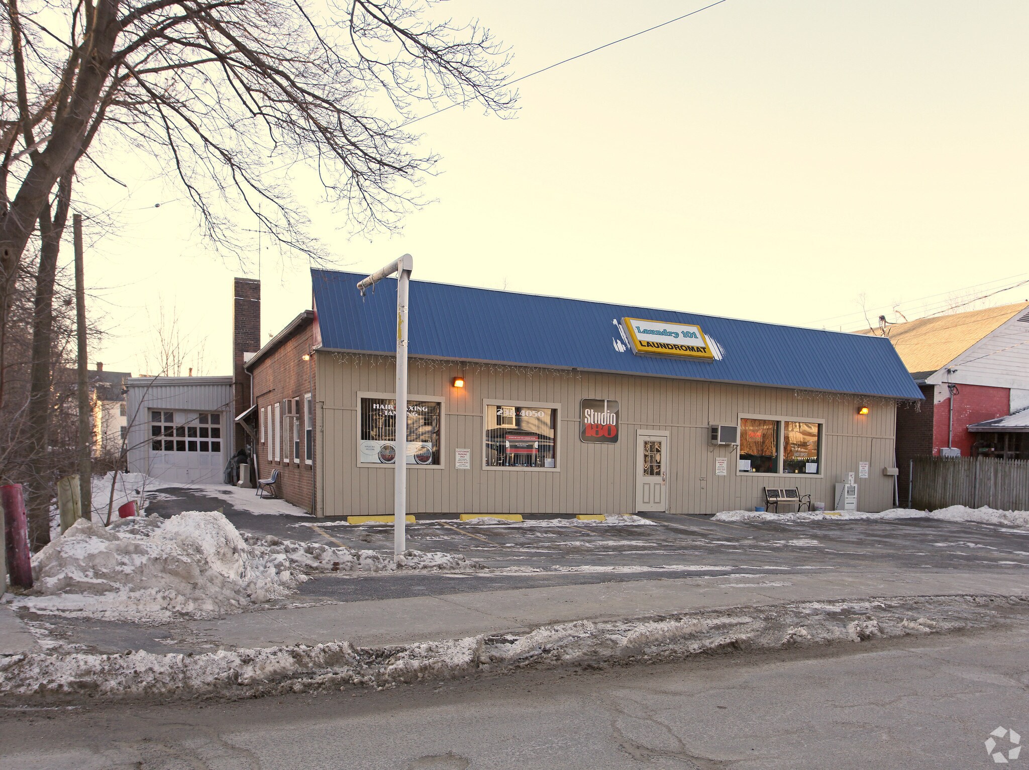 180 Holabird Ave, Winsted, CT for sale Primary Photo- Image 1 of 1