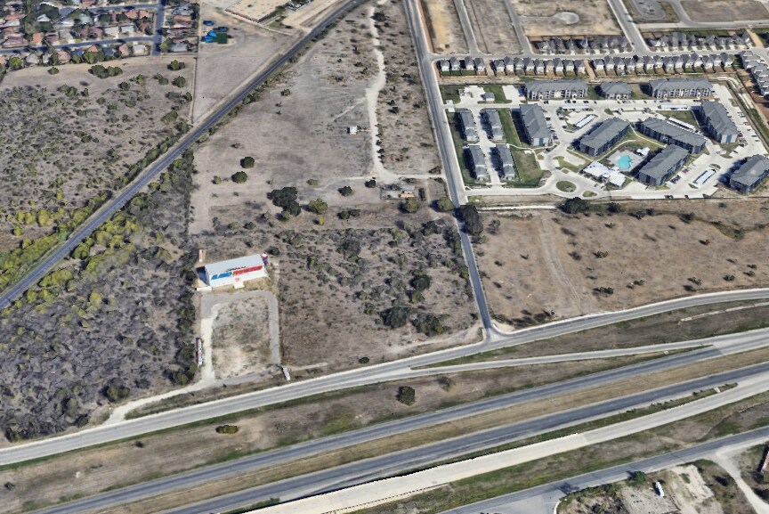 10351 US 90 hwy, San Antonio, TX for sale - Primary Photo - Image 2 of 2