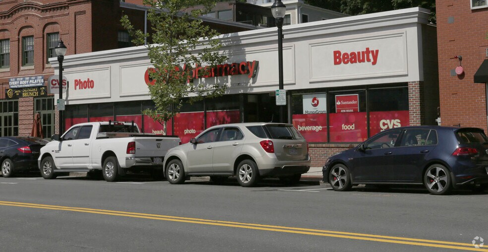 60 Leonard St, Belmont, MA 02478 Retail for Sale