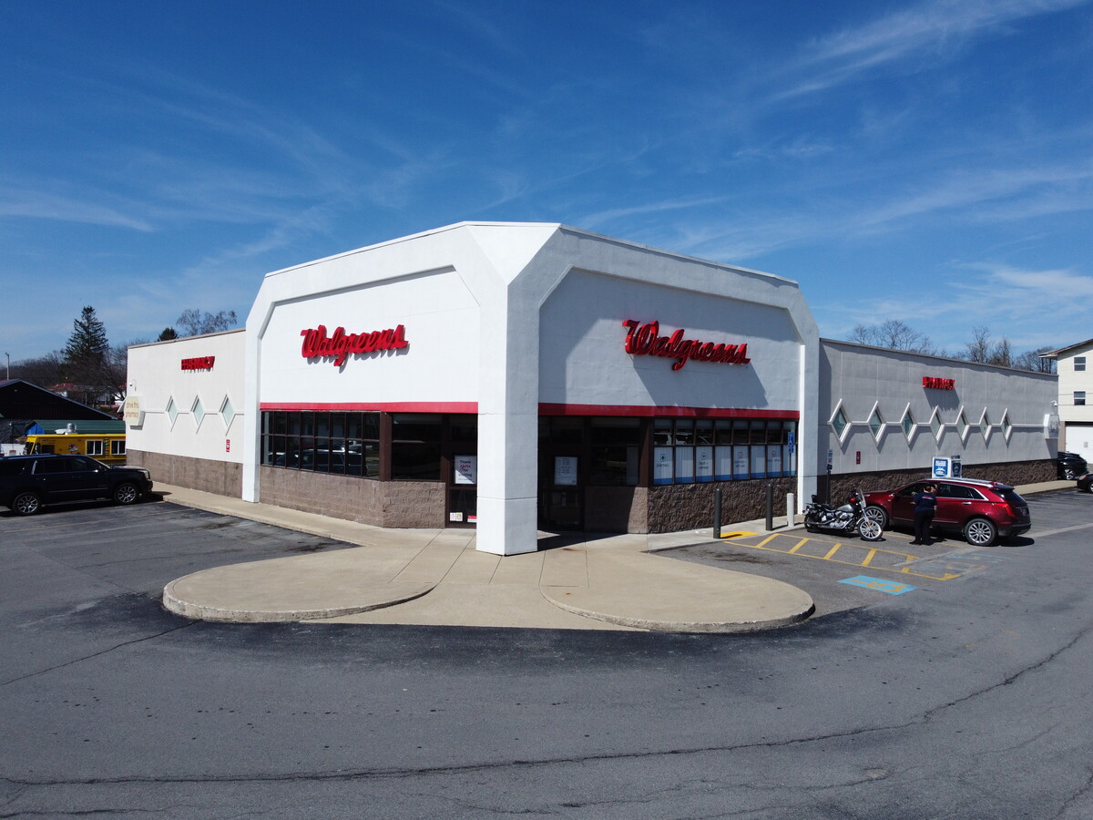 1201 Main St E, Oak Hill, WV 25901 - Walgreens | LoopNet