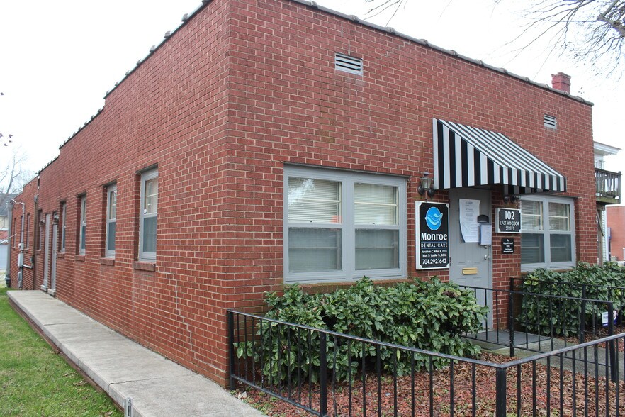 102 E Windsor St, Monroe, NC for sale - Primary Photo - Image 1 of 1