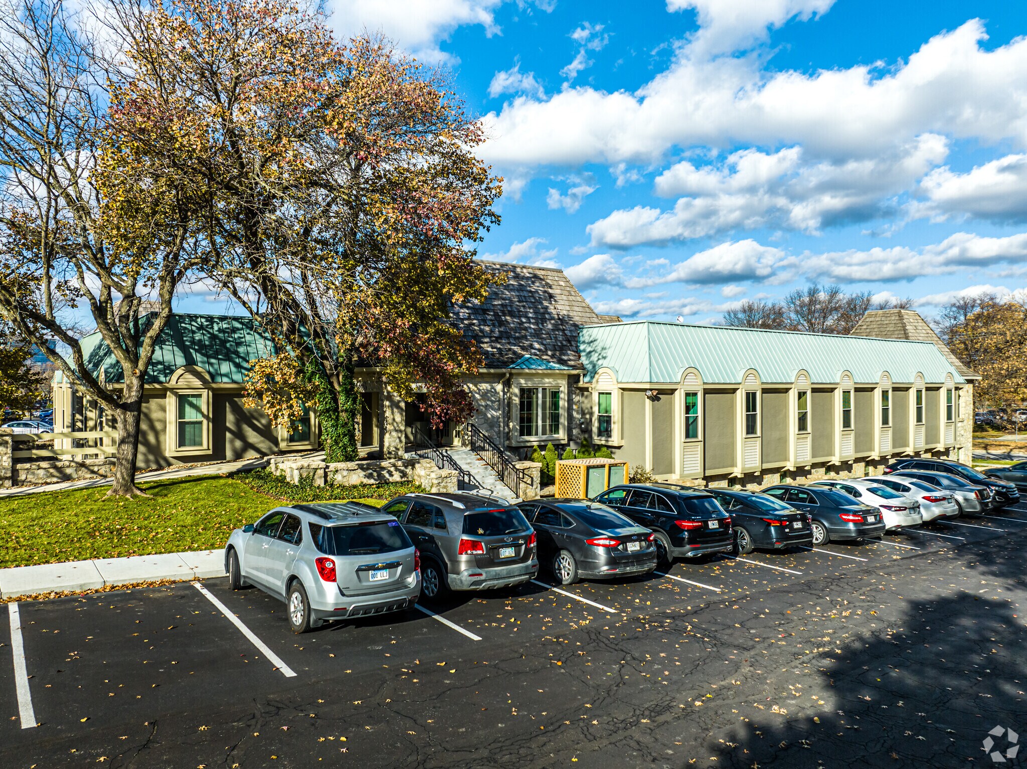 5001 College Blvd, Leawood, KS for sale Building Photo- Image 1 of 1