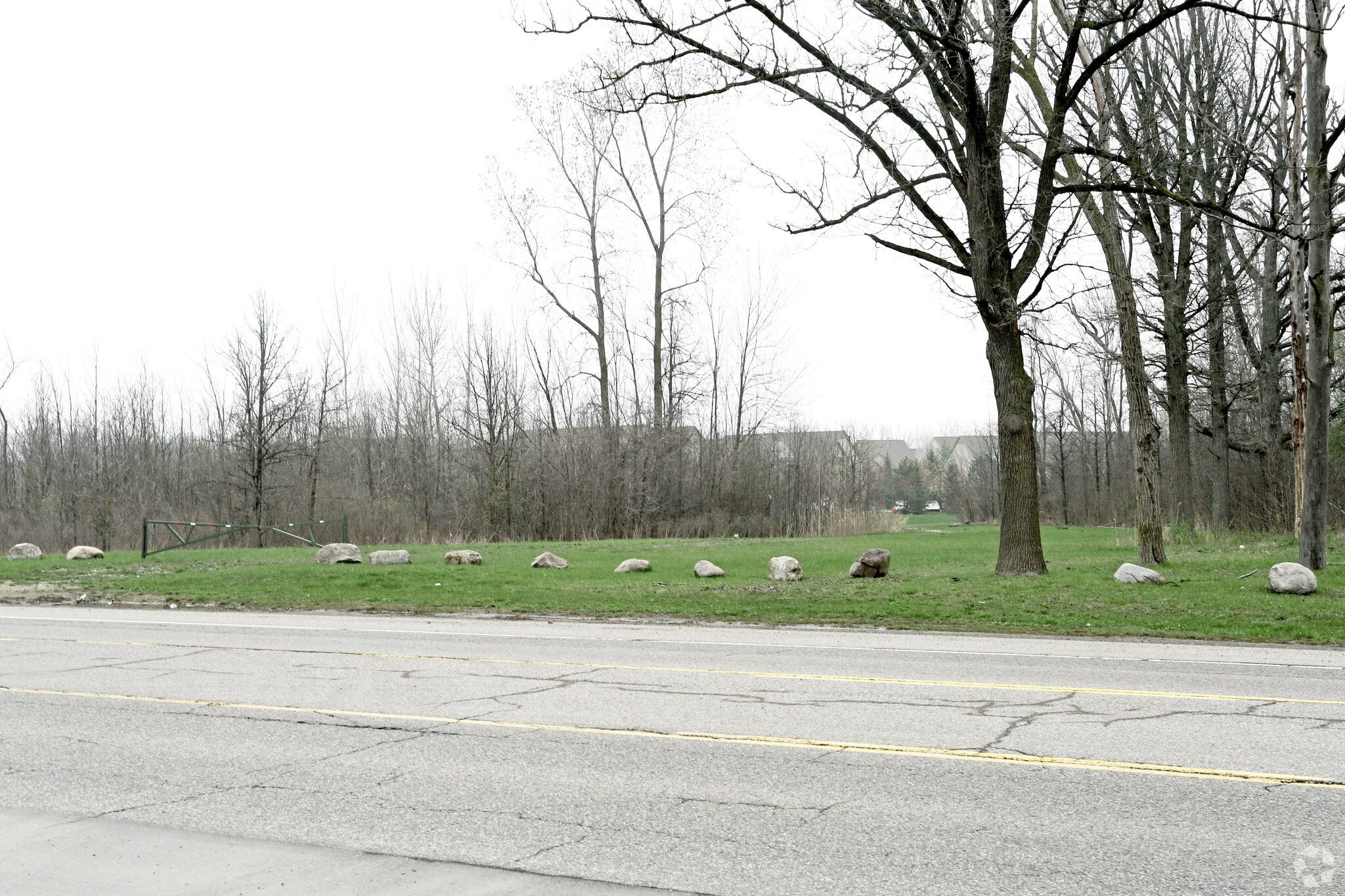 Beck Rd, Novi, MI for sale Primary Photo- Image 1 of 1