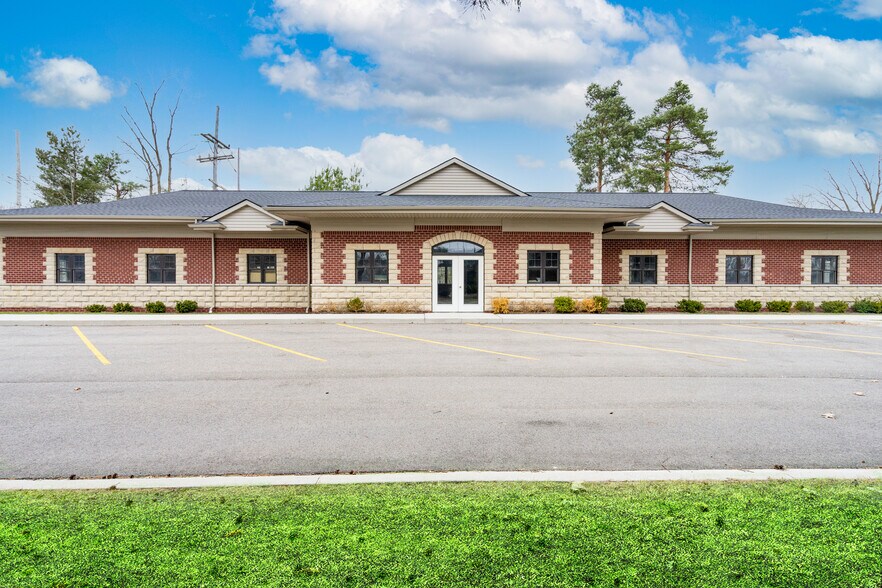 2970 S Baldwin Rd, Lake Orion, MI for sale - Primary Photo - Image 1 of 1