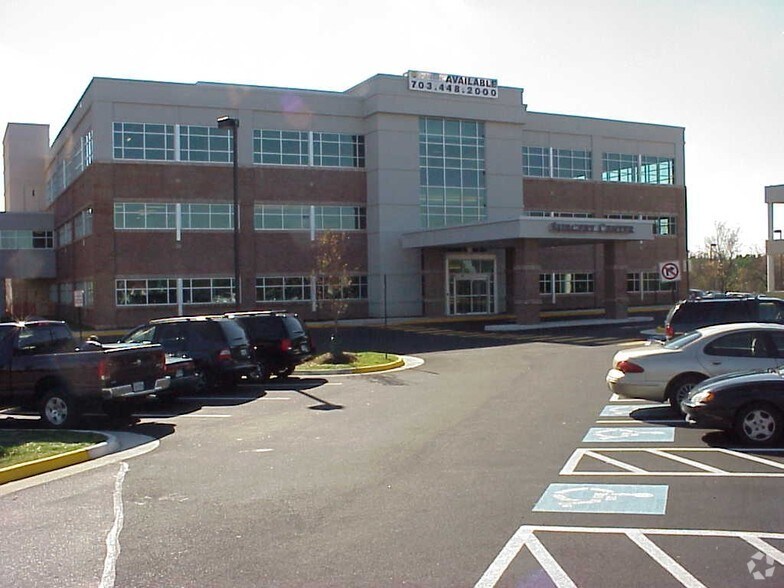 8644 Sudley Rd, Manassas, VA 20110 Office/Medical for Lease