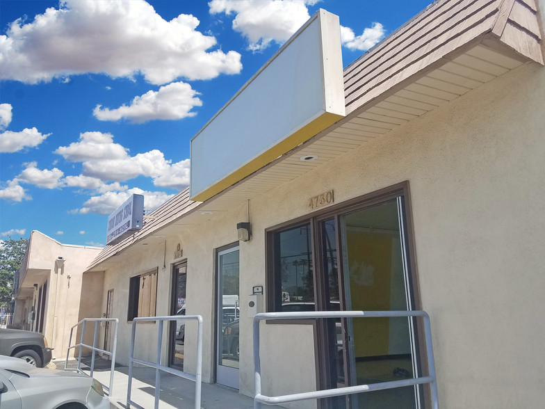 4730-4740 Eagle Rock Blvd, Los Angeles, CA for lease - Building Photo - Image 1 of 4