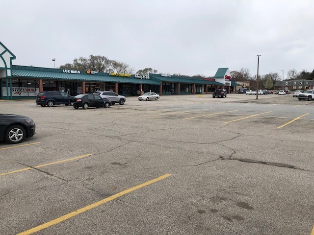 3333 Manchester Rd, Akron, OH 44319 - Coventry Towne Plaza | LoopNet