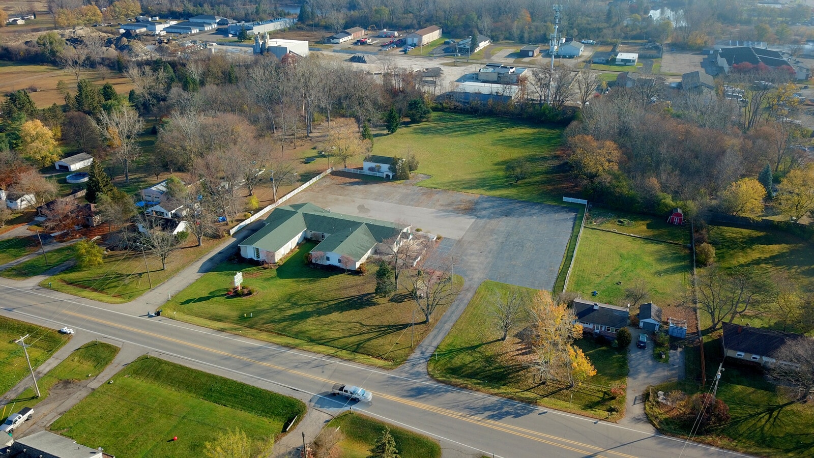 4070 N Elms Rd, Flushing, MI 48433