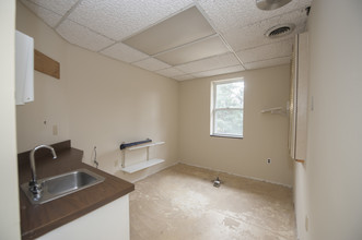 80 W Welsh Pool Rd, Exton, PA for lease Interior Photo- Image 2 of 4