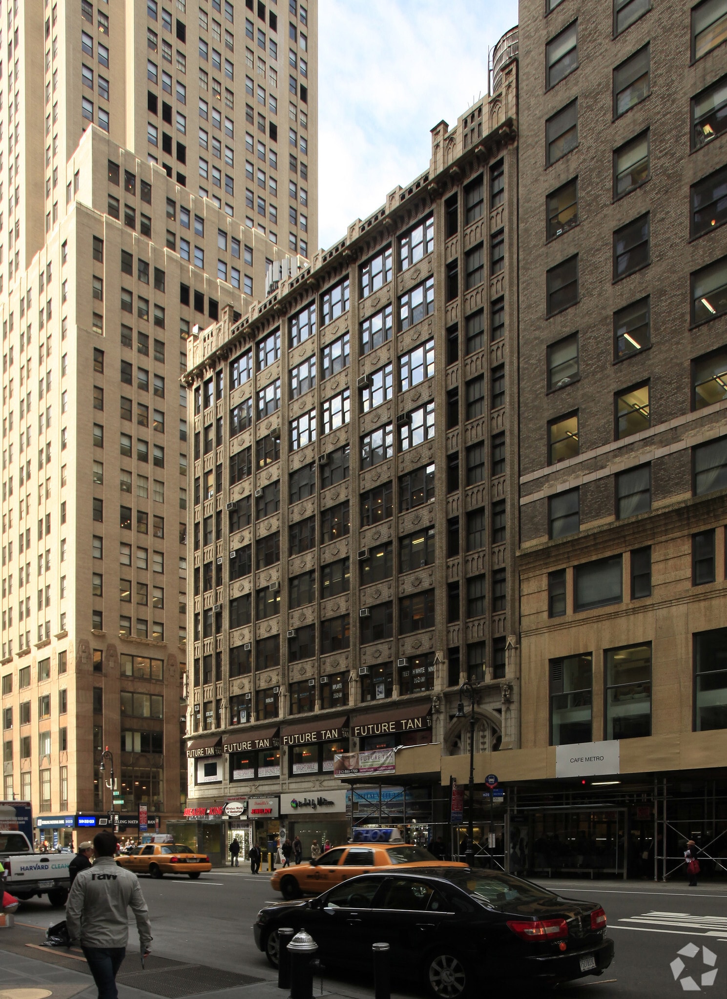 526 Seventh Ave, New York, NY 10018 OfficeRetail for Lease