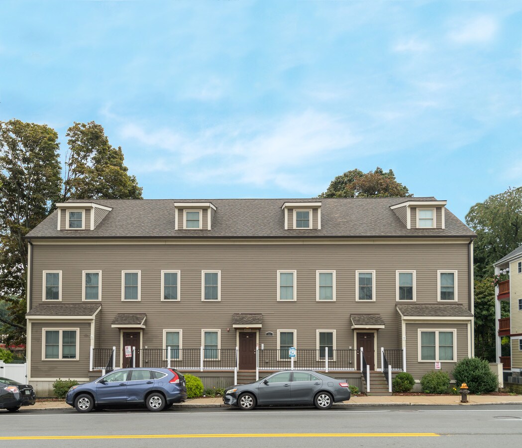 341345 Gallivan Blvd, Boston, MA 02124