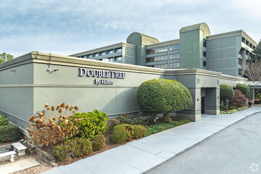 2055 S Park Pl SE, Atlanta, GA for sale - Primary Photo - Image 1 of 34