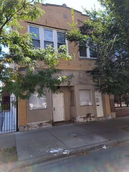 3265 W Armitage Ave, Chicago, IL for sale - Building Photo - Image 2 of 34