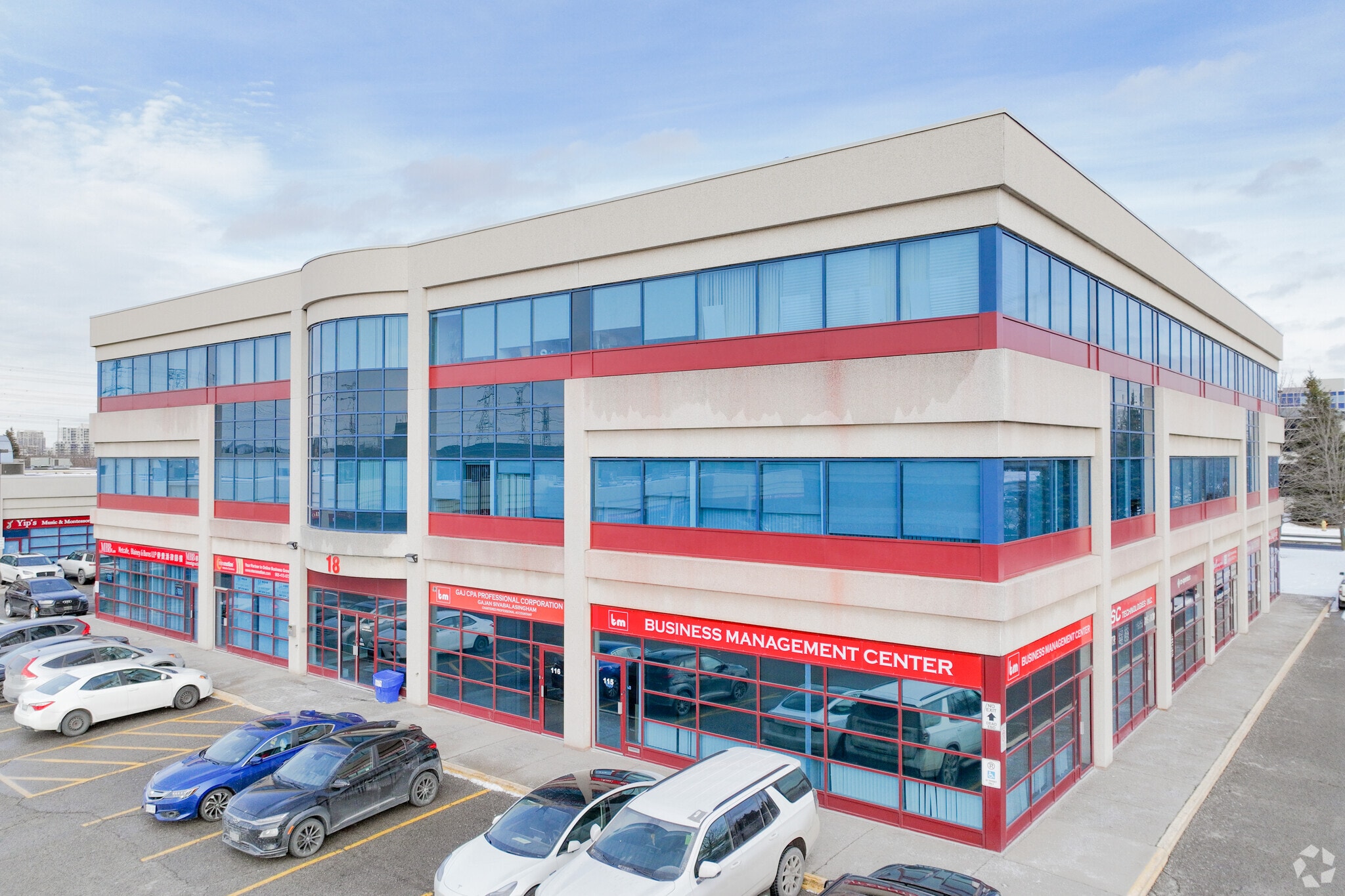 18 Crown Steel Dr, Markham, ON for sale Primary Photo- Image 1 of 1