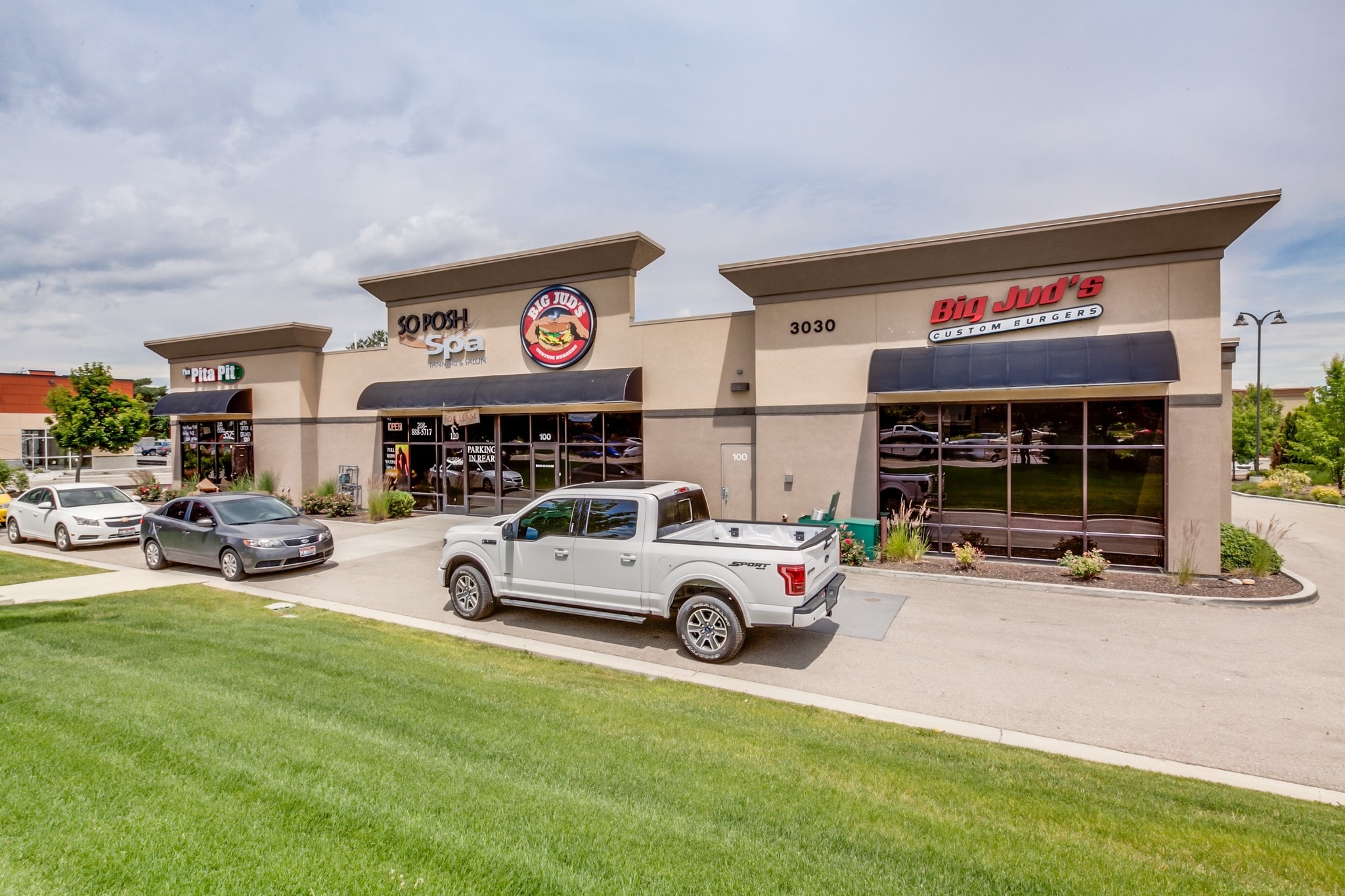 3030 E Overland Rd, Meridian, ID 83642