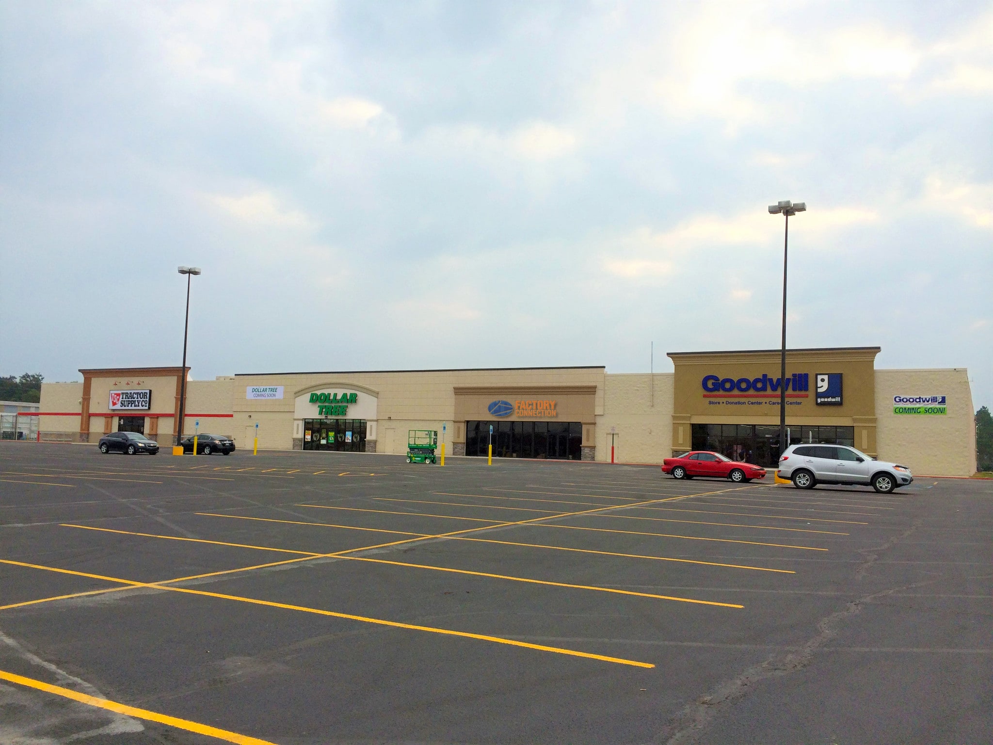 2500 Malcolm Ave, Newport, AR for sale Primary Photo- Image 1 of 1