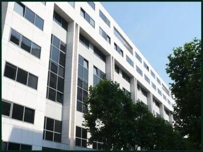 2 Rue Jacques Daguerre, Rueil-Malmaison for lease - Building Photo - Image 2 of 23