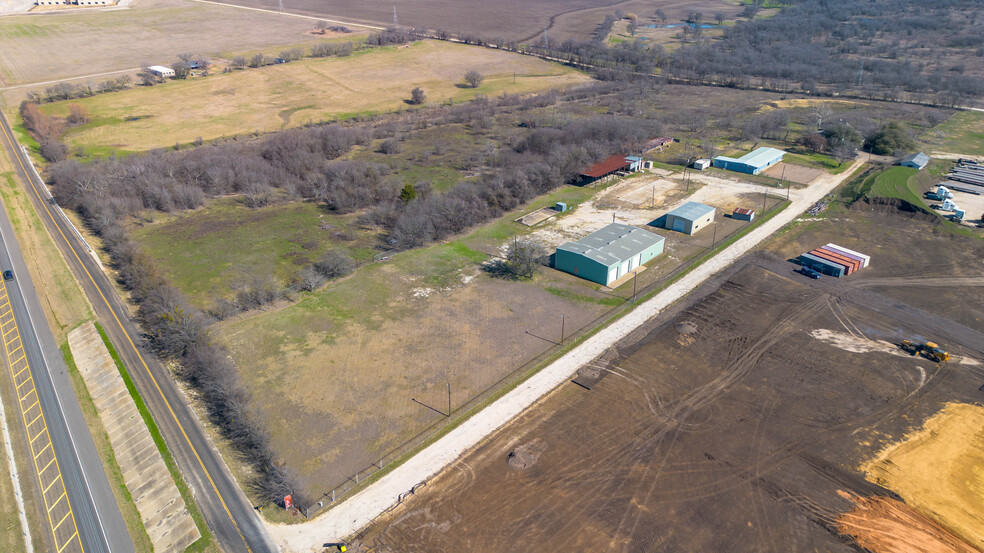 2001 Abbott Ave, Hillsboro, TX for sale - Building Photo - Image 2 of 35