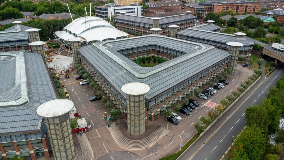 Castle Meadow Rd, Nottingham for lease - Building Photo - Image 2 of 8