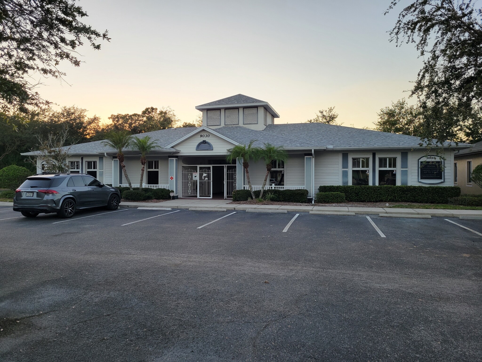 9030 58th Dr E, Bradenton, FL for lease Building Photo- Image 1 of 12
