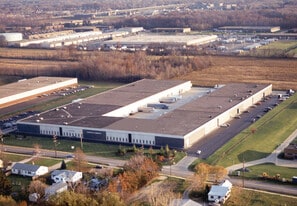 Sheldon Road Townhouse - Warehouse