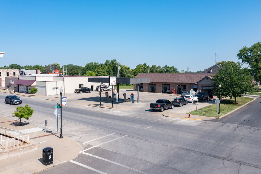 301 W Coates St, Moberly, MO for sale - Aerial - Image 3 of 16