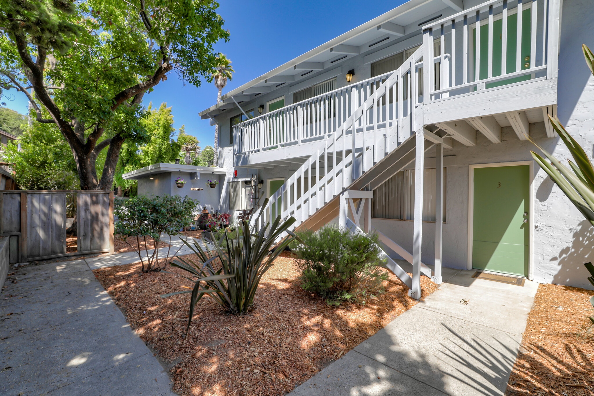 157 Lee St, Santa Cruz, CA for sale Primary Photo- Image 1 of 1