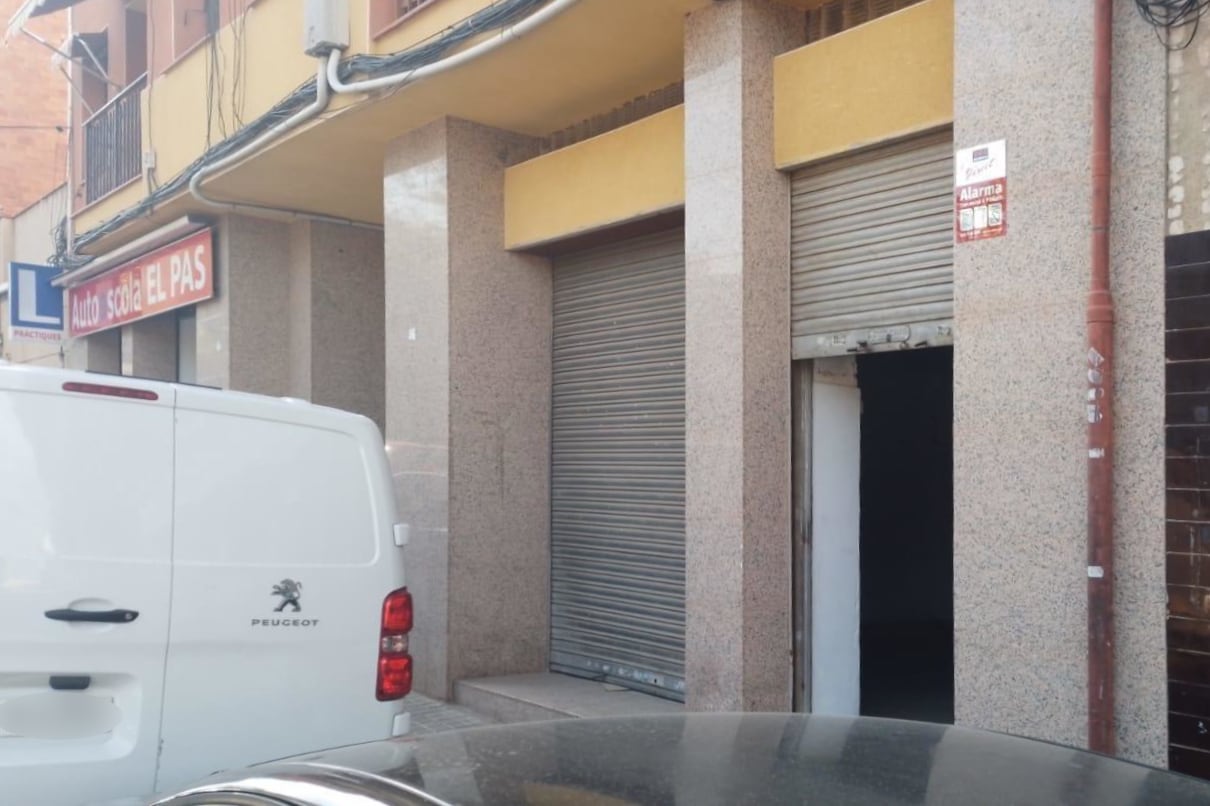 Sabadell, BAR 08207 -  -  - Interior Photo - Image 1 of 5