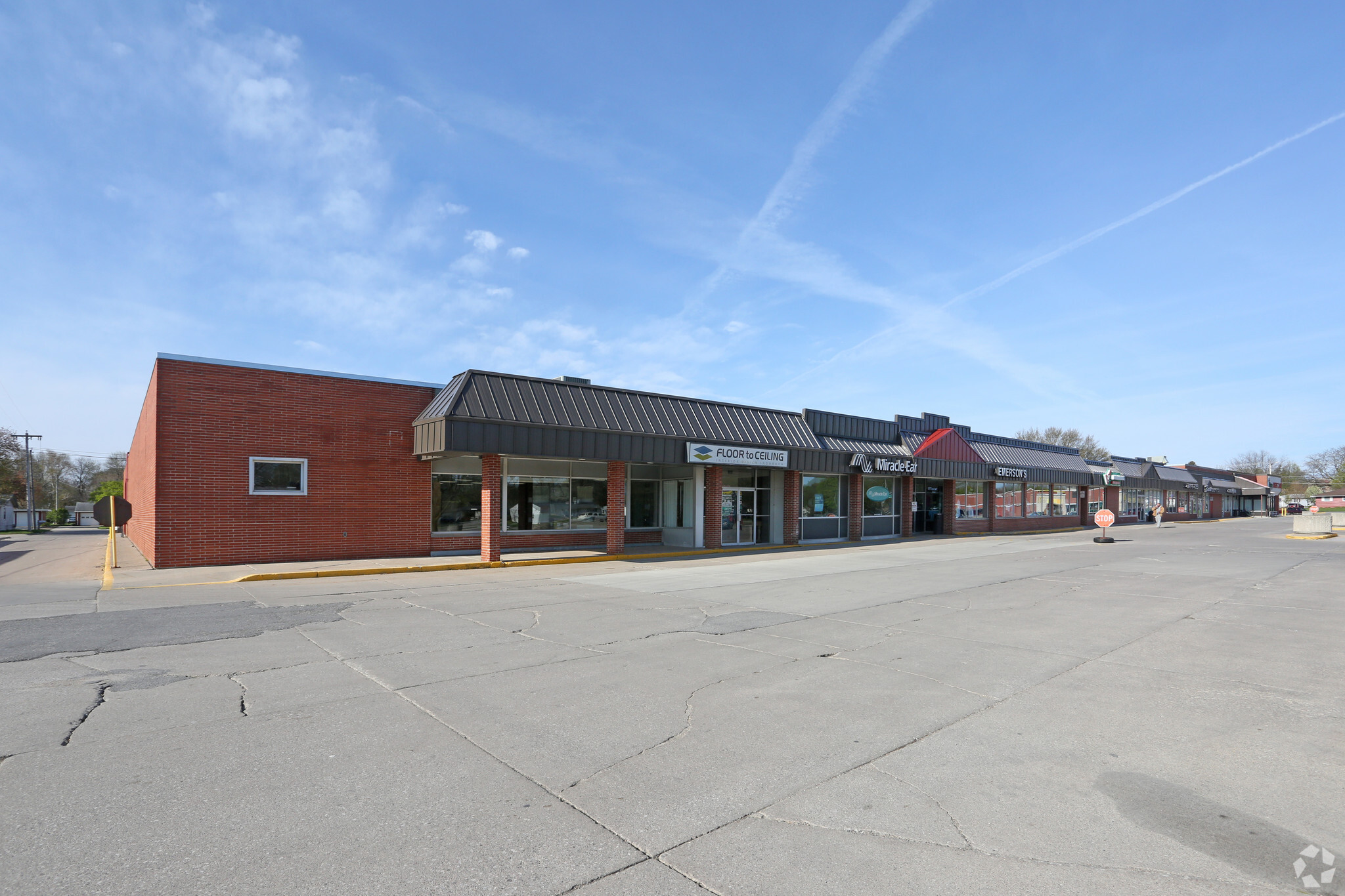 1631 4th St SW, Mason City, IA for sale Primary Photo- Image 1 of 1