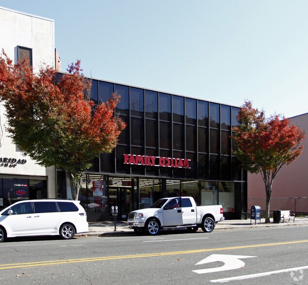 199-201 Main St, Danbury, CT for sale - Building Photo - Image 1 of 1