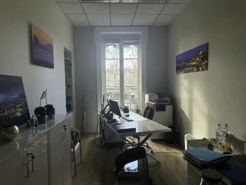 Office in Lyon for lease Interior Photo- Image 1 of 9