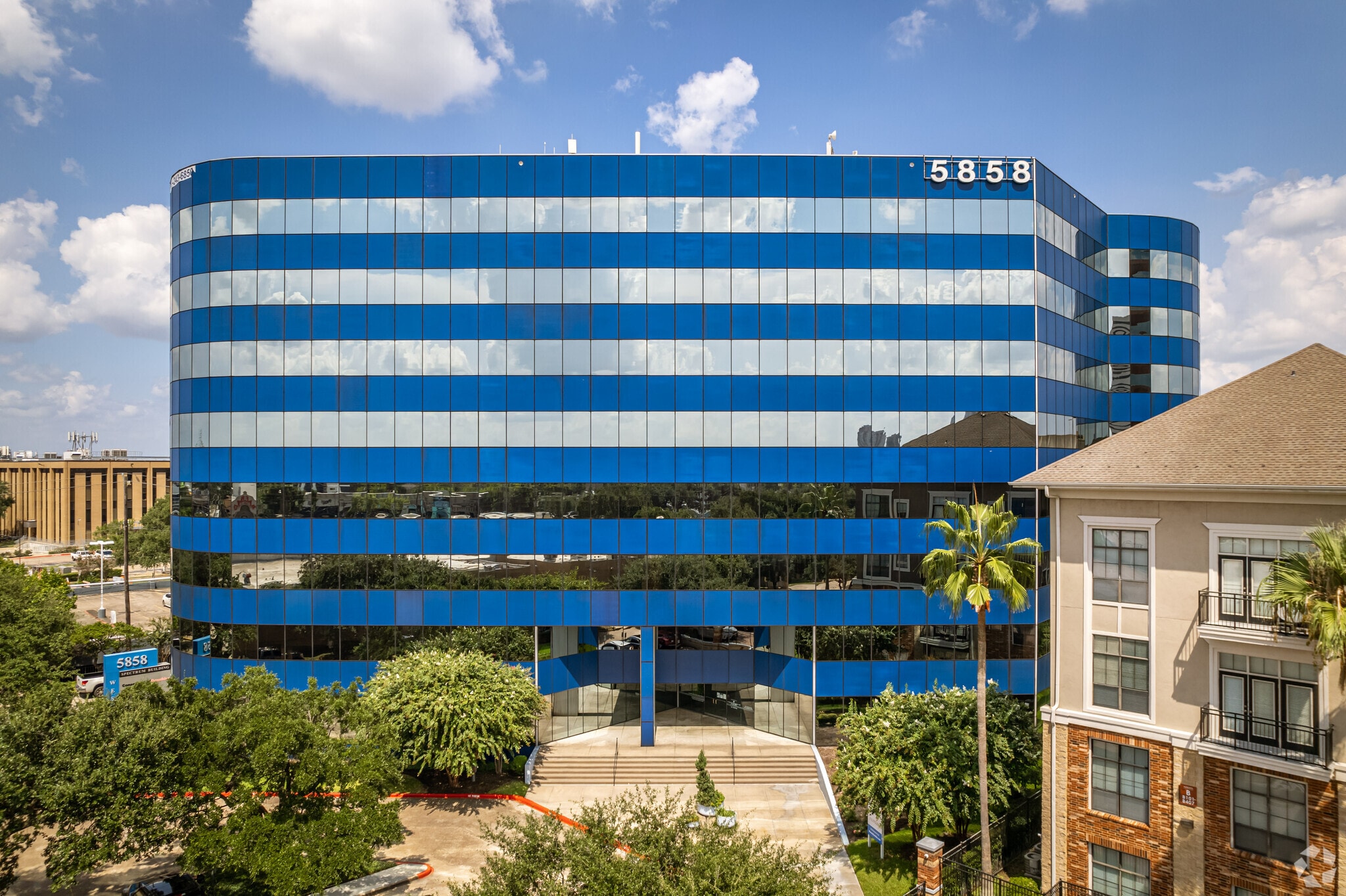 5858 Westheimer Rd, Houston, TX for lease Building Photo- Image 1 of 28