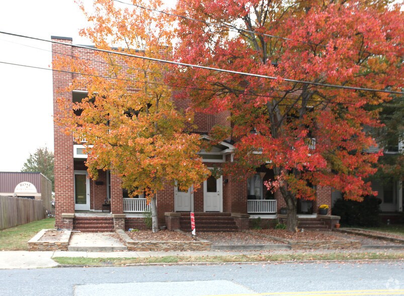 517 Simpson St, Greensboro, NC for sale - Primary Photo - Image 1 of 1