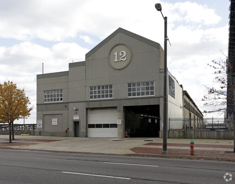 235 N Columbus Blvd, Philadelphia, PA for lease - Building Photo - Image 3 of 4