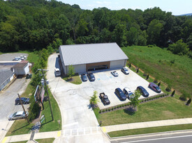 6411 Holly Springs Pky, Woodstock GA - Automotive Property