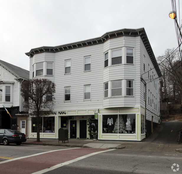 233-245 Main St, East Greenwich, RI for sale - Primary Photo - Image 1 of 1