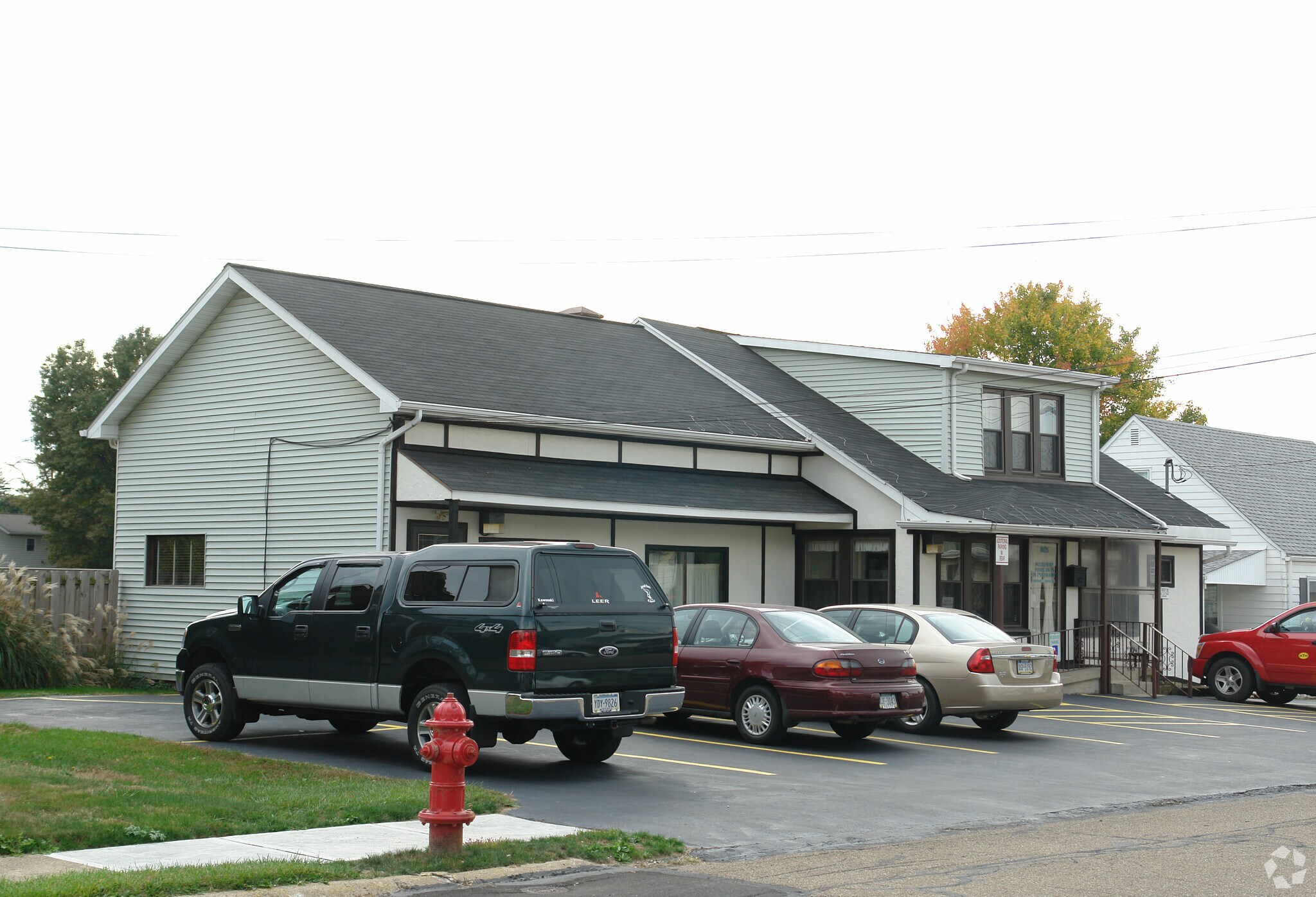 805 Jefferson Ave, Natrona Heights, PA for sale Primary Photo- Image 1 of 1